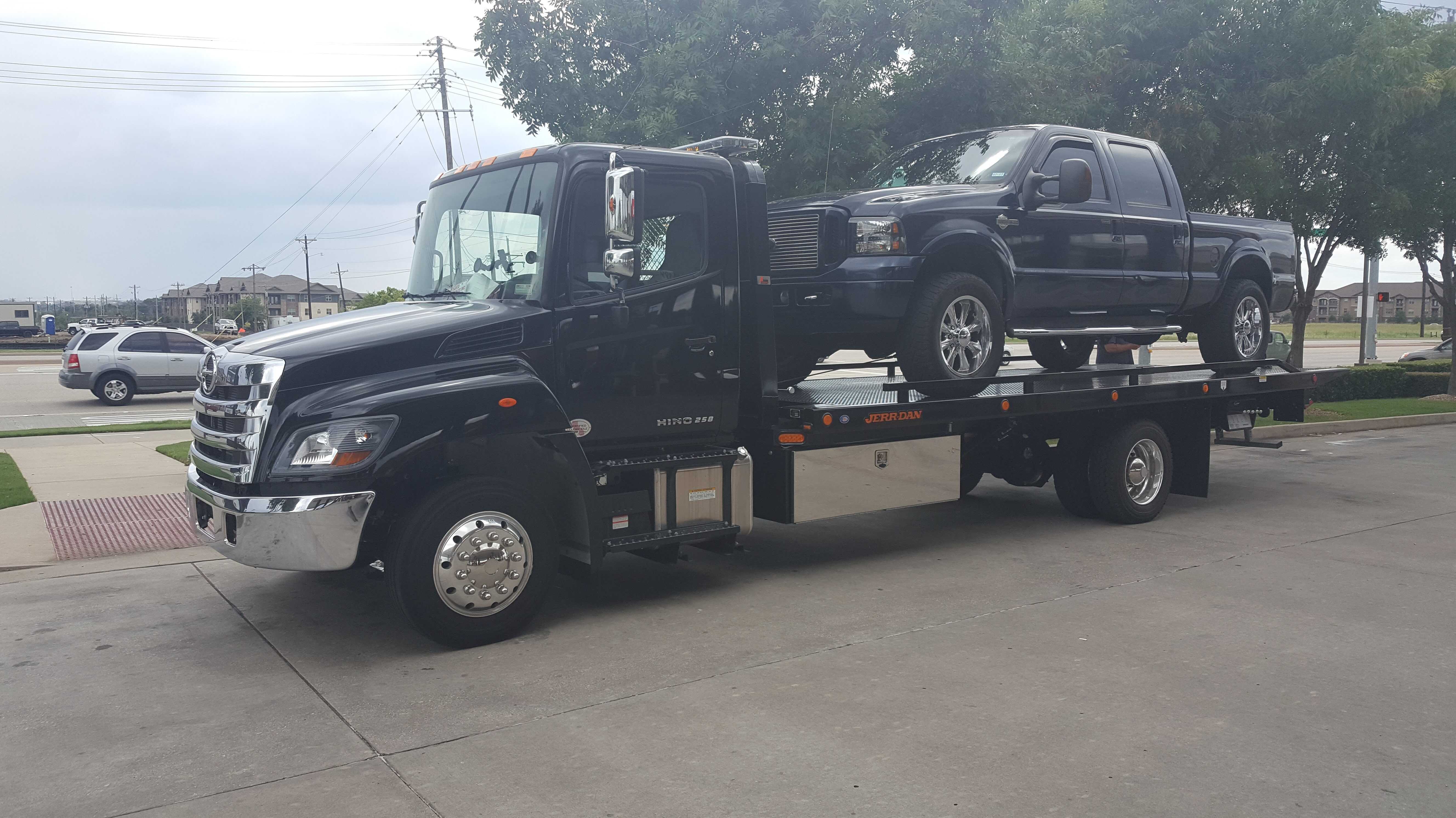Dallas Towing Service business image in Dallas, TX